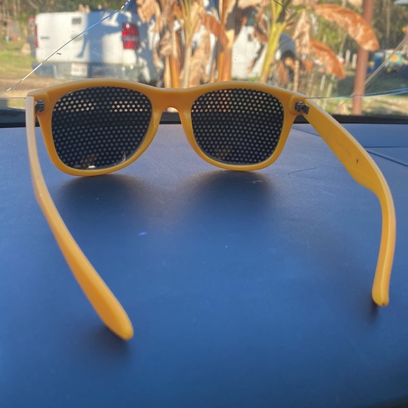 LSU Sunglasses purple and gold game day must have - Picture 4 of 5